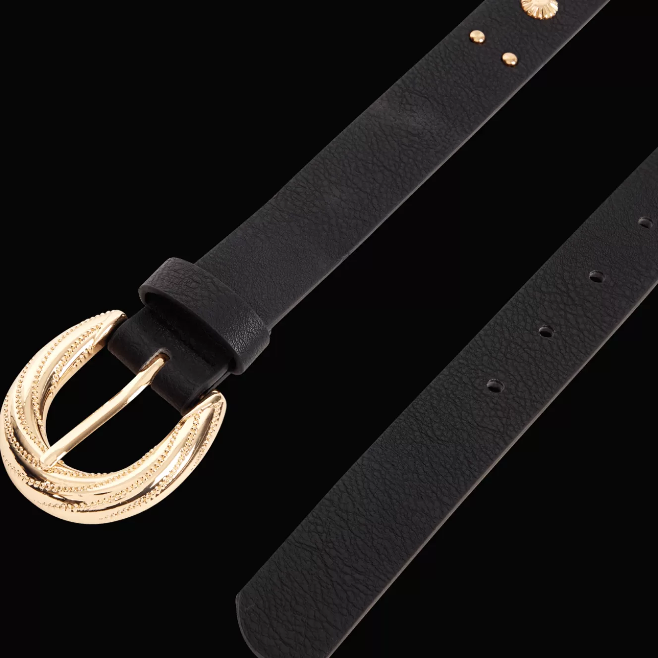 Action Riem studs